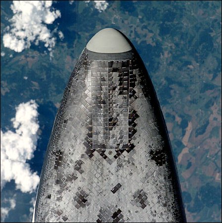 image-of-shuttle-heat-shield-tiles-from-nytimes_7-29-2005_12-04-15_PM-2005.09.10-23.32.18.jpg