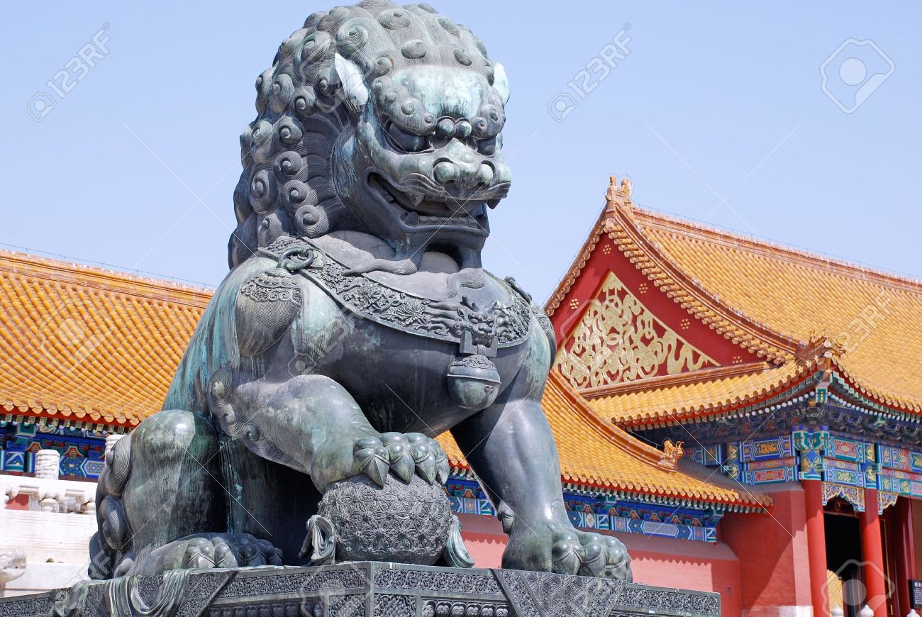 12624421-ancient-bronze-lion-and-red-chinese-pavilliones-in-emperor-forbidden-city-beijing-china-.jpg