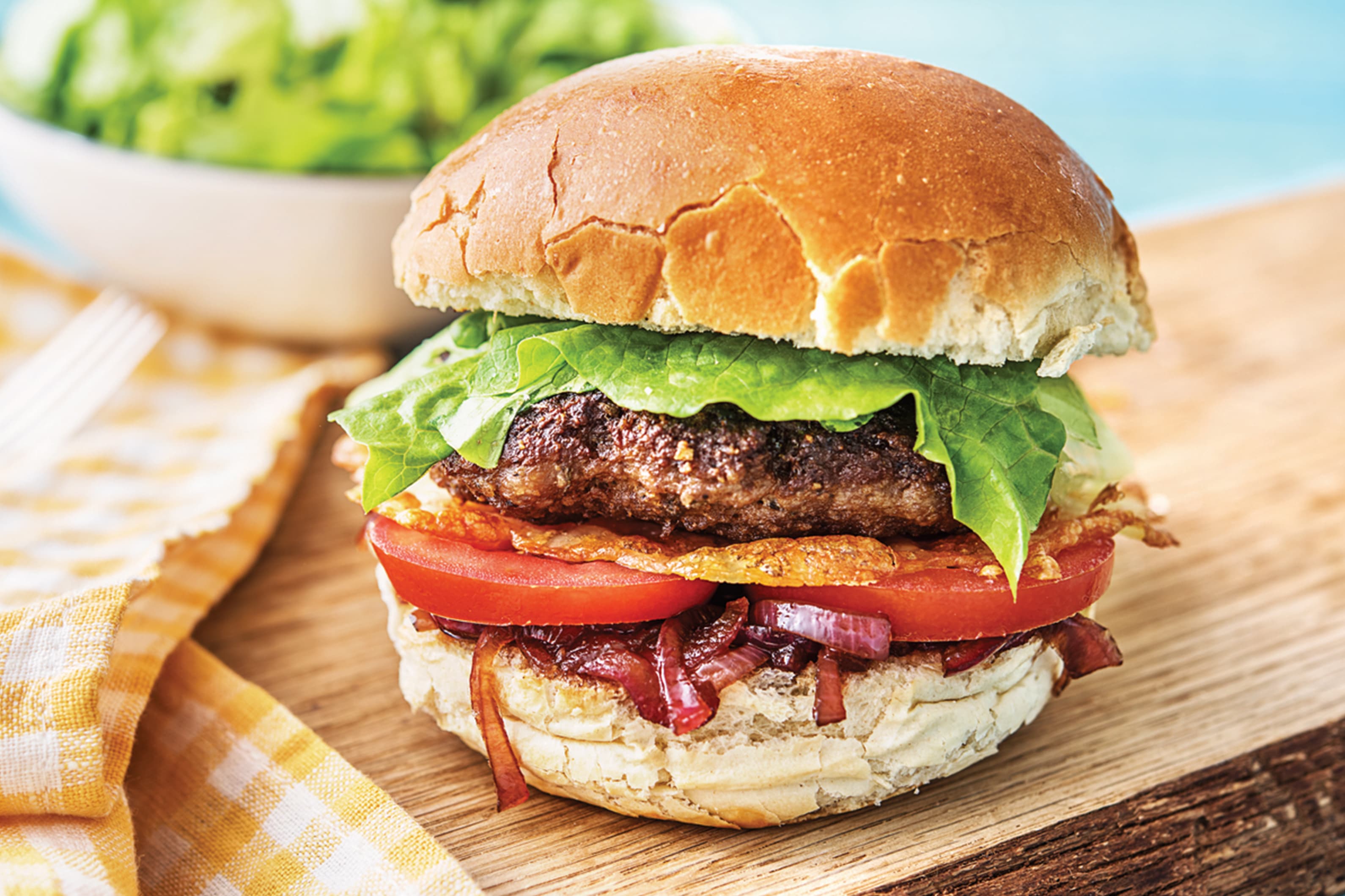 beef-burger-with-caramelised-onion-jam-d6d4260d.jpg